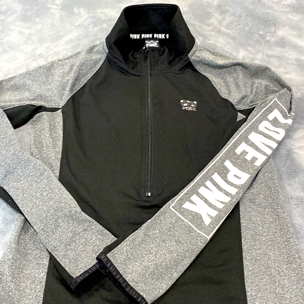 PINK Victoria’s Secret Ultimate 3/4 Zip. Size S/P
